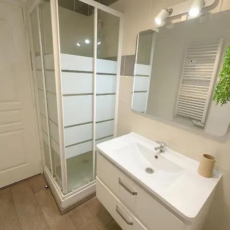 T3 En Provence, Lumineux Et Confort * Mane (Alpes-de-Haute-Provence)