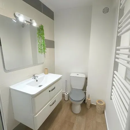 T3 En Provence, Lumineux Et Confort * Mane (Alpes-de-Haute-Provence)